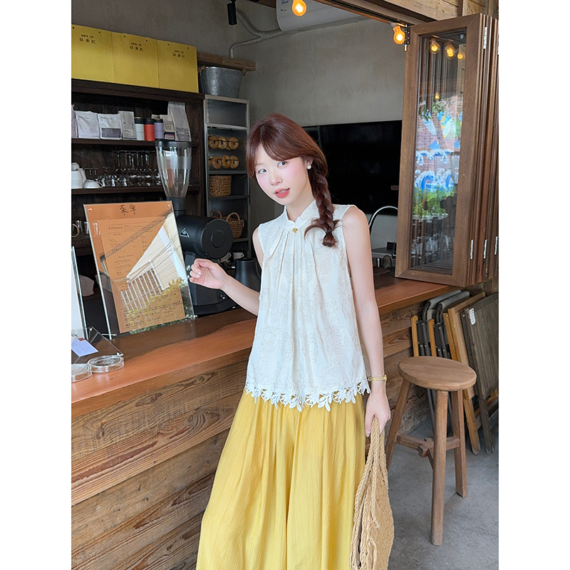 New Chinese Style Vintage Button Sleeveless Tank Top - Image 5