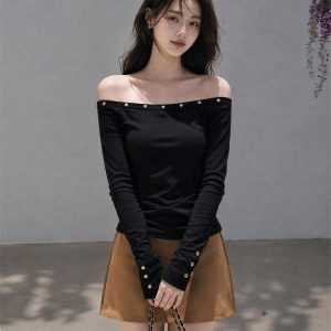 Women's Off-Shoulder Long Sleeve Slim Fit T-Shirt - Style b8f564