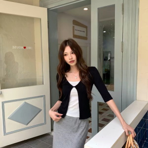 Korean Style Color Block Faux Two Piece Twist Knot Half Sleeve T-Shirt for Women - Style 41d11b